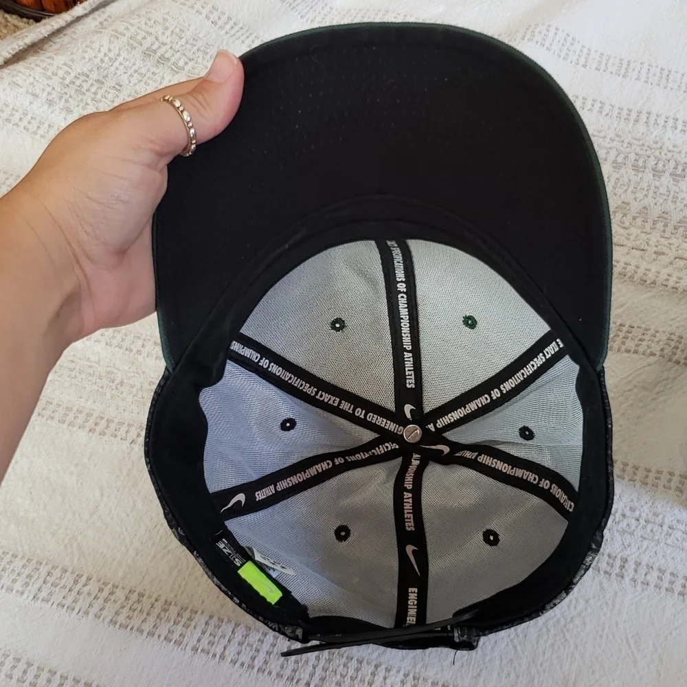Nike Michigan State Spartans baseball hat, one size, snap back.